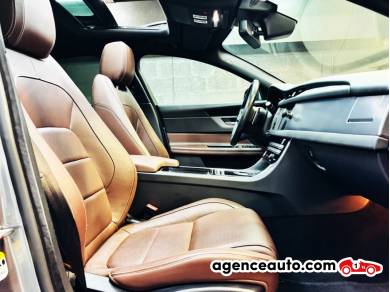 Jaguar XF — 15