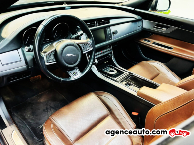 Jaguar XF — 10