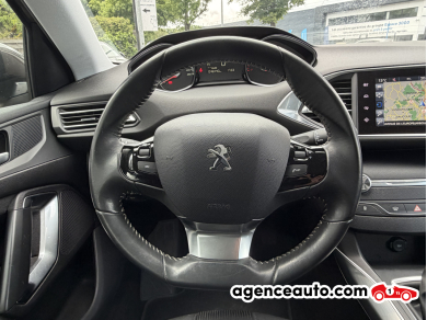 Peugeot 308 — 11