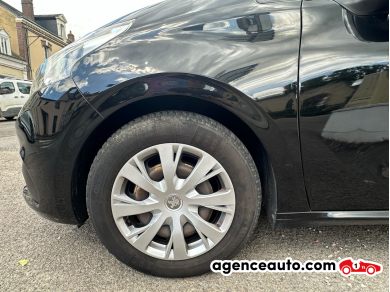 Peugeot 208 — 24