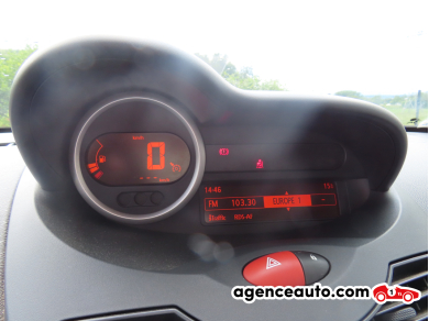 Renault Twingo — 11