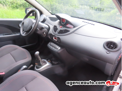Renault Twingo — 12
