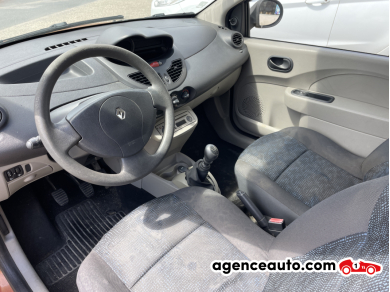 Renault Twingo — 8