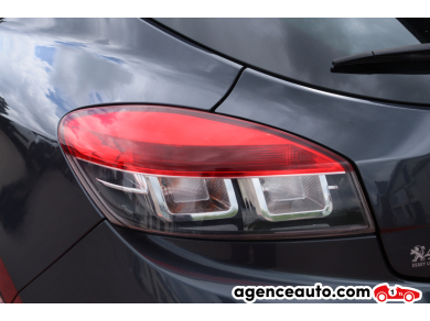 Renault Megane coupe — 32