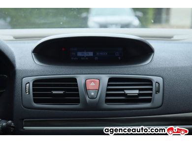 Renault Megane coupe — 12