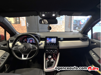 Renault Clio — 19