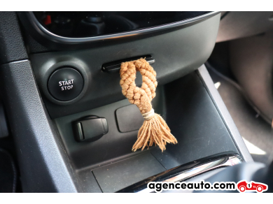 Renault Clio — 24
