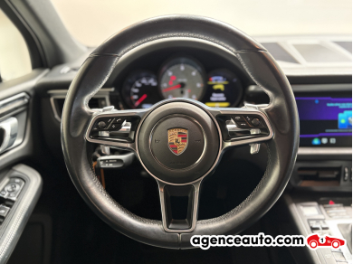 Porsche Macan — 18