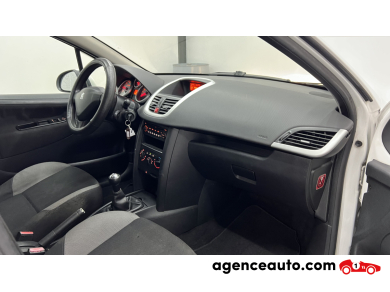 Peugeot 207 — 10