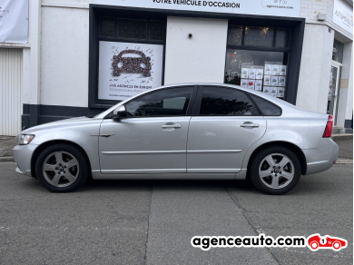 Volvo S40 — 5