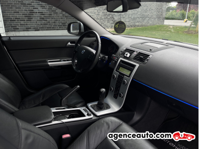 Volvo S40 — 19