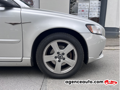 Volvo S40 — 40
