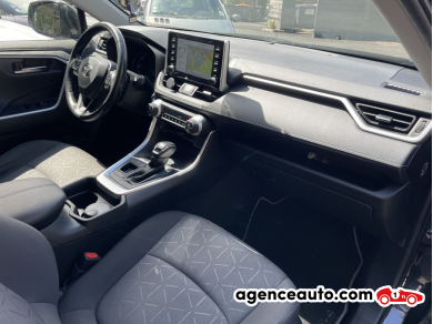 Toyota RAV4 — 12
