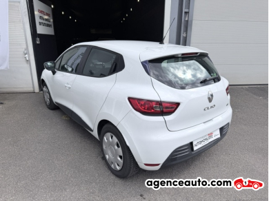 Renault Clio — 24