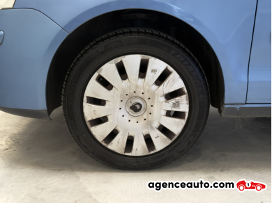Volkswagen Polo — 7