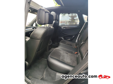Porsche Macan — 16