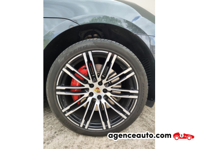 Porsche Macan — 27