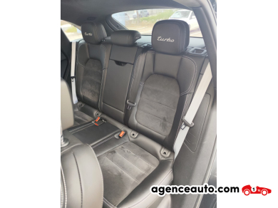 Porsche Macan — 15