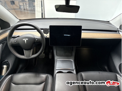 Tesla Model Y — 11