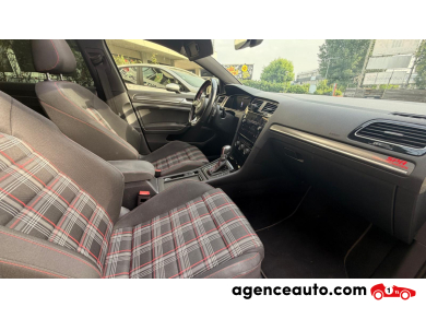 Volkswagen Golf — 12