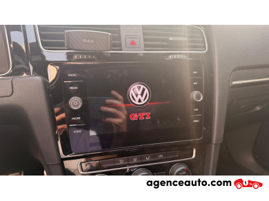 Volkswagen Golf — 20
