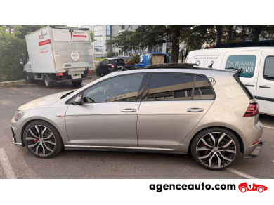 Volkswagen Golf — 4