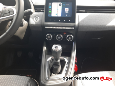 Renault Clio — 16