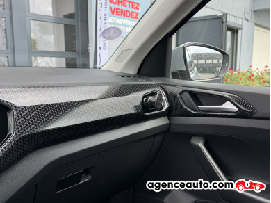 Volkswagen T-Cross — 19