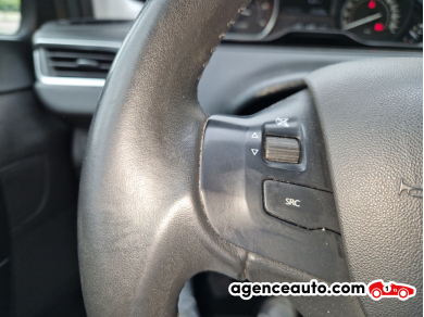 Peugeot 2008 — 25