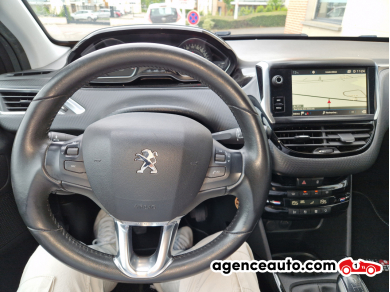 Peugeot 2008 — 12