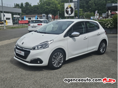 Peugeot 208 — 4