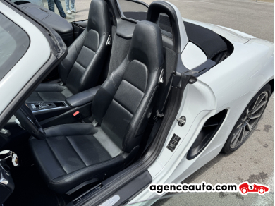 Porsche Boxster — 17
