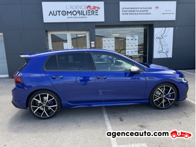Volkswagen Golf — 3
