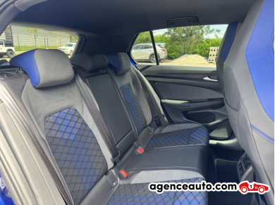 Volkswagen Golf — 22