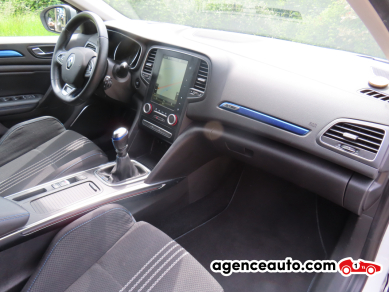 Renault Megane — 12