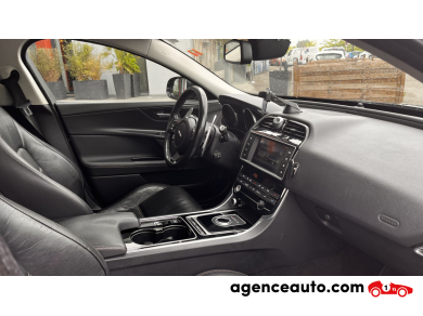 Jaguar XE — 11