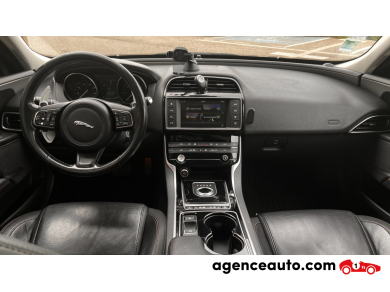 Jaguar XE — 19
