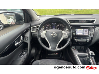 Nissan Qashqai +2 — 23