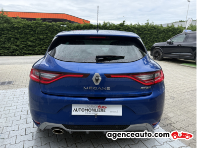 Renault Megane — 4