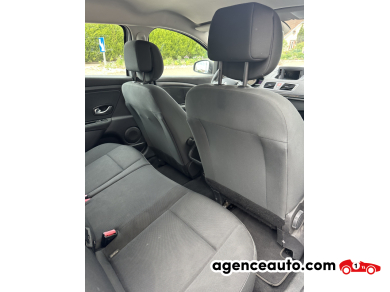 Renault Megane — 19