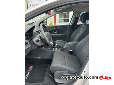 Renault Megane — 12