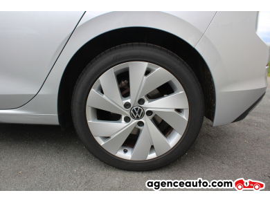 Volkswagen GOLF VIII — 24