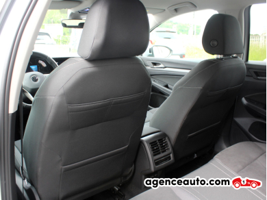 Volkswagen GOLF VIII — 28