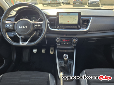 Kia Stonic — 16