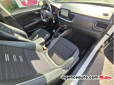 Kia Stonic — 17