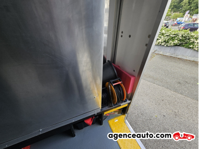 Renault Master — 23
