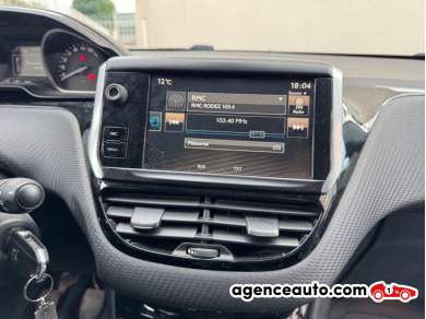 Peugeot 2008 — 14