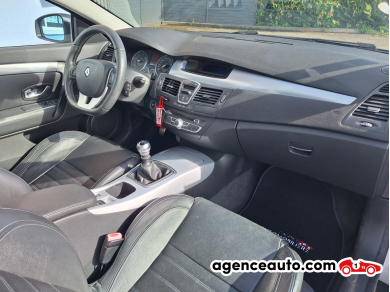 Renault Laguna — 12