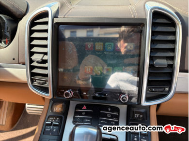 Porsche Cayenne — 22