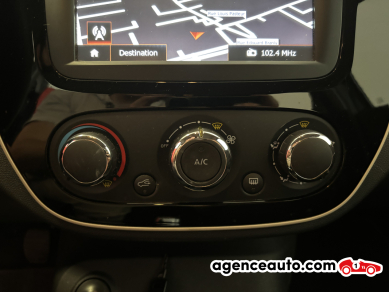 Renault Captur — 19